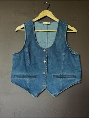 Denim Button-Front Vest in Medium Blue